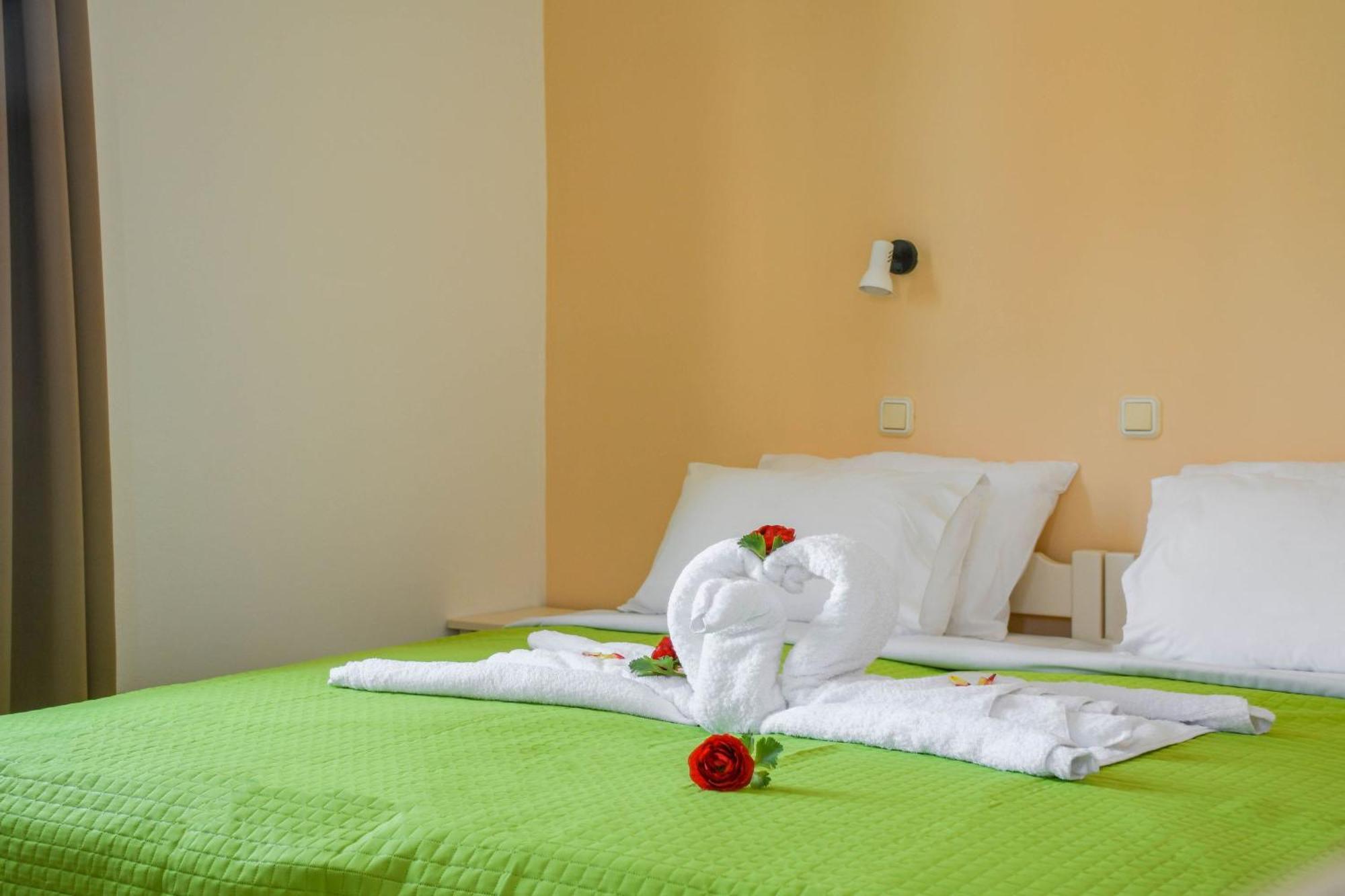 Litinas Apartments With Pool Agia Marina  Luaran gambar