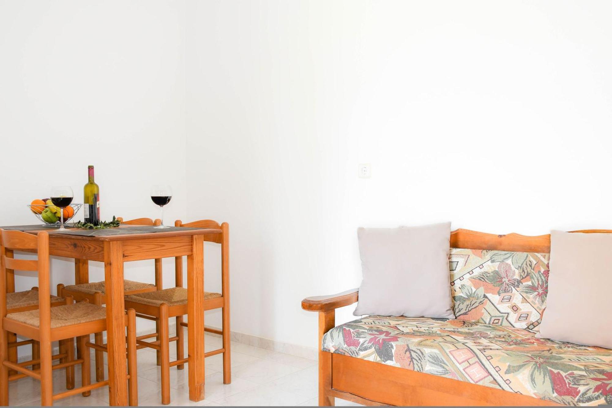 Litinas Apartments With Pool Agia Marina  Luaran gambar