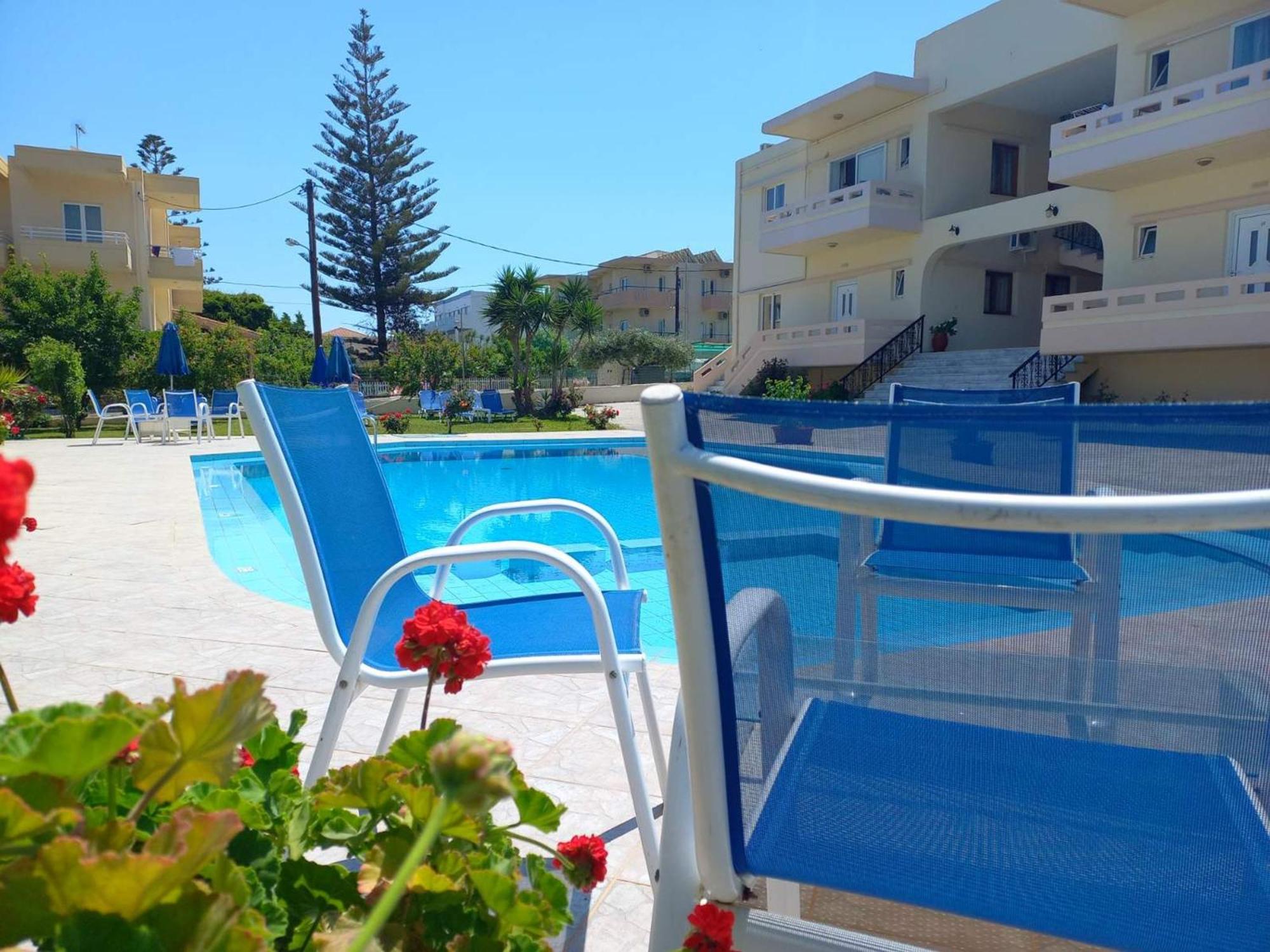 Litinas Apartments With Pool Agia Marina  Luaran gambar
